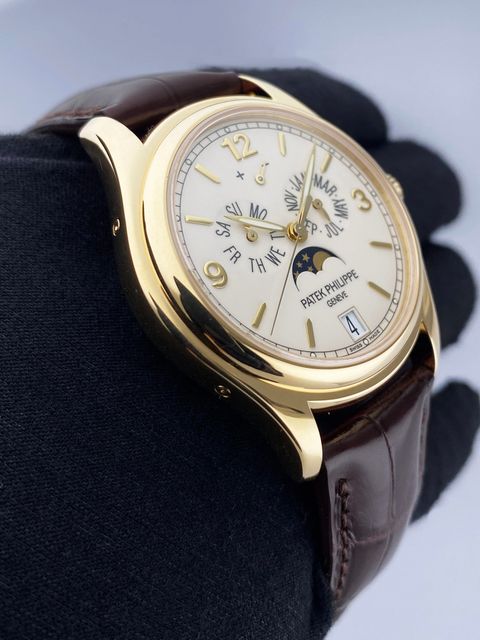 Patek Philippe Complications 5146J-001 Image 3